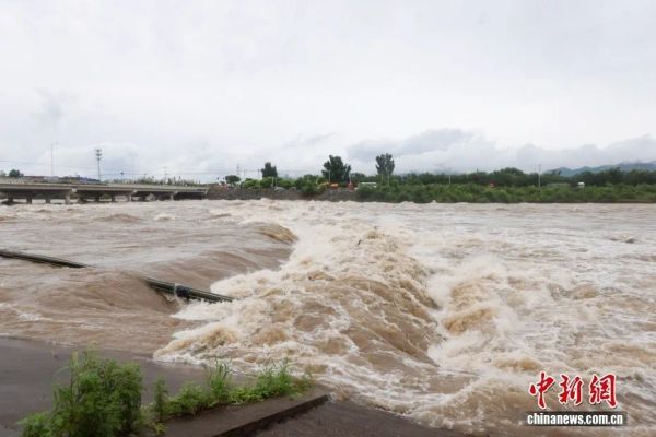 Bí ẩn mưa lớn và lũ lụt ở Bắc Kinh