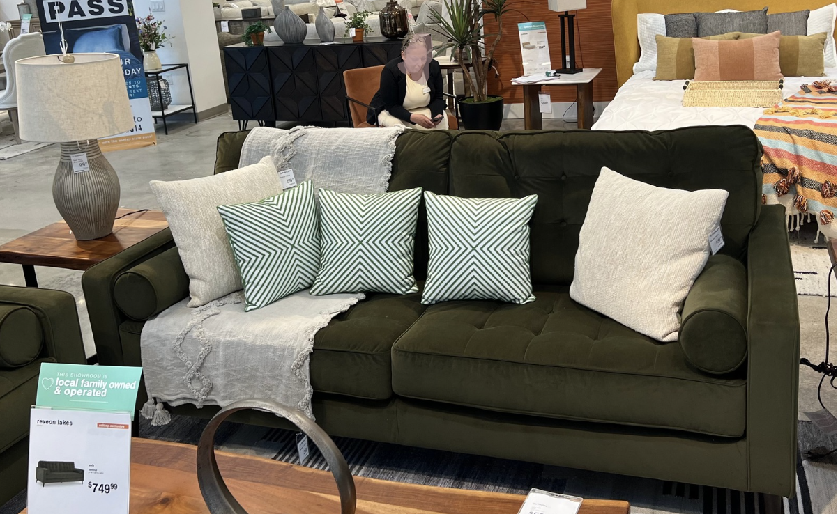 Reveon Lakes Sofa at Ashley Furniture
