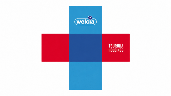 Welcia 藍色直條與 Tsuruha Holdings 紅色橫條交疊的品牌標誌圖。