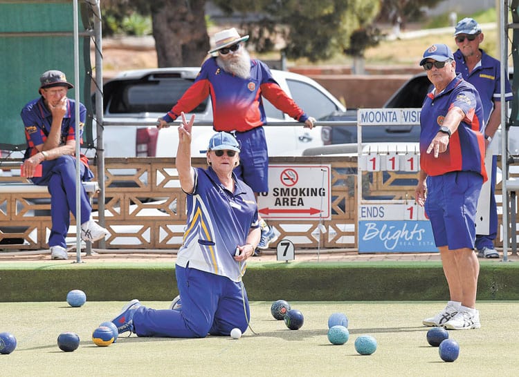 NYP Bowls: Close results in open competition