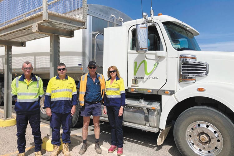 Wallaroo sites welcome first lentil deliveries