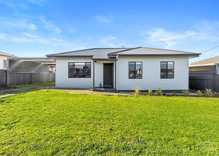 Fully renovated, rural outlook