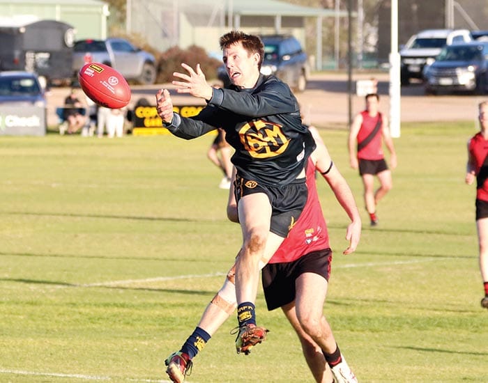 Roos jump Eagles early