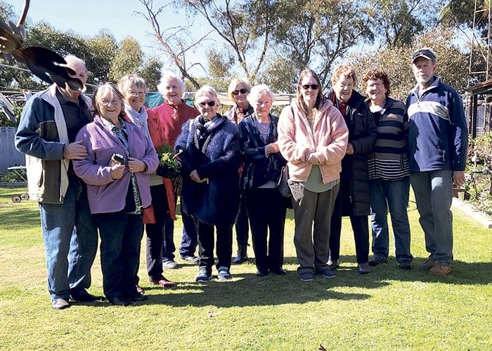 Visit to a Kadina country garden