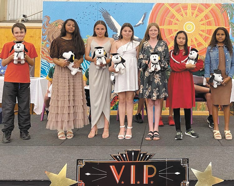 Wallaroo PS recognises students