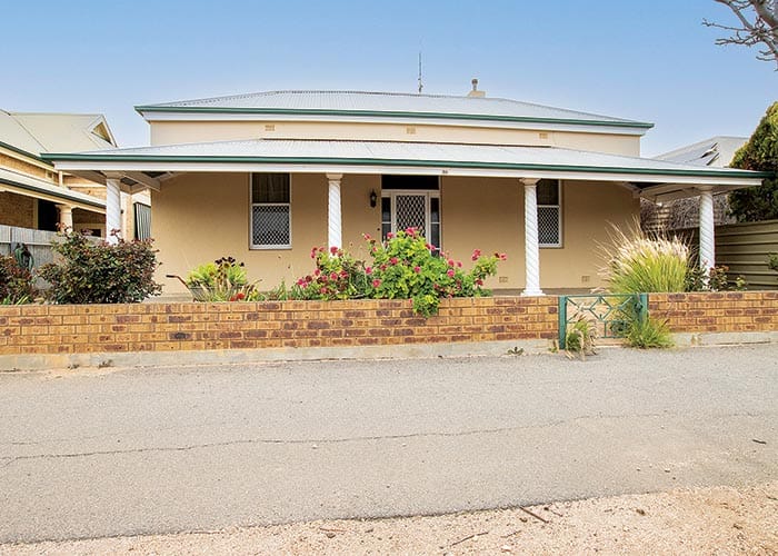 Convenient Kadina living