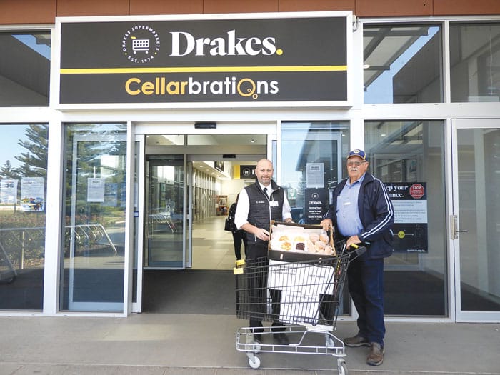 Wallaroo Lions say thanks with cakes