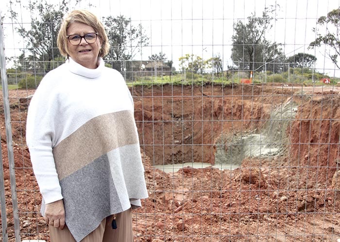 Filling in the Moonta Mines sinkhole