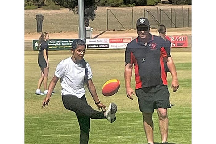 Women’s football kicks off