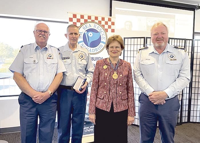 National Medals awarded to local Sea Rescue volunteers