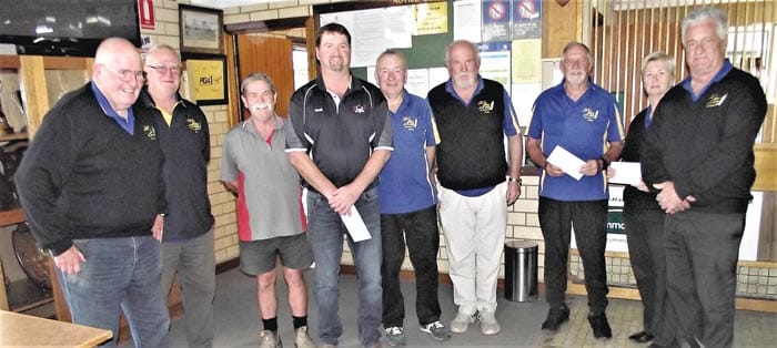 Donations boost golf clubs