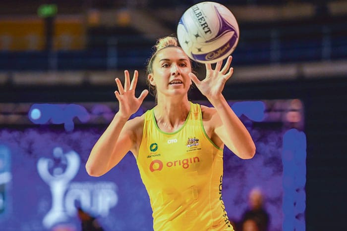 Sarah Klau competes in Constellation Cup netball