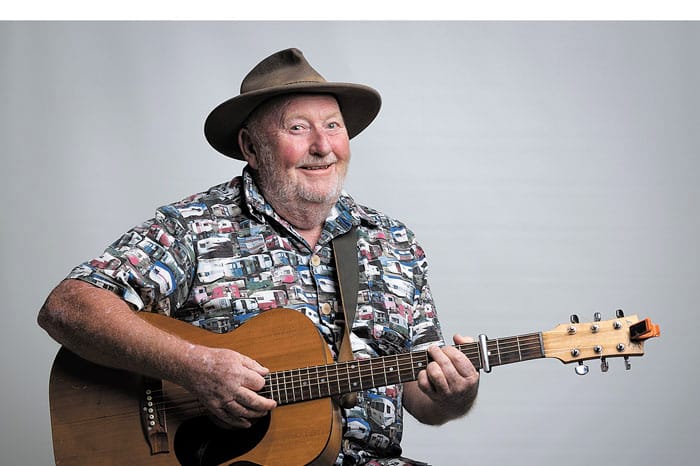 Errol Gray in concert at Moonta