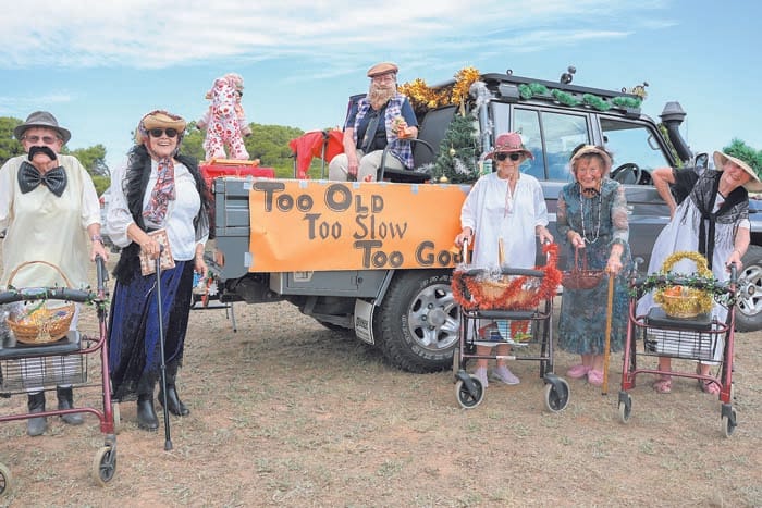 Moonta parades into the festive season