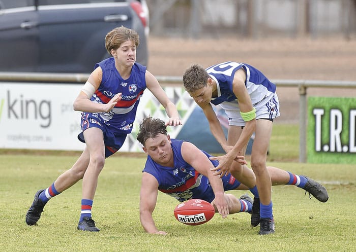 YPFL: Winter weather sets the scene
