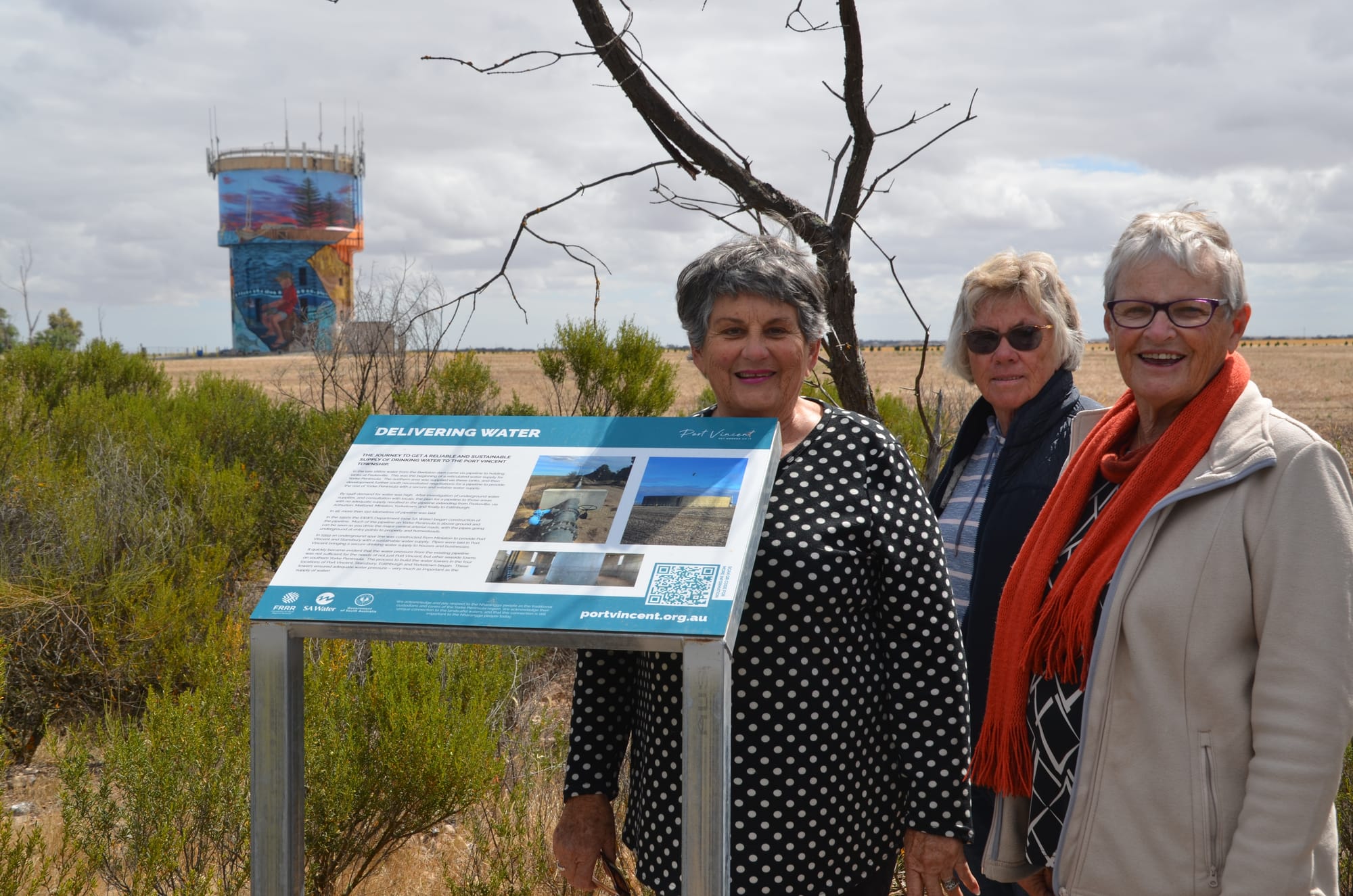 Tours of Port Vincent water tower mural