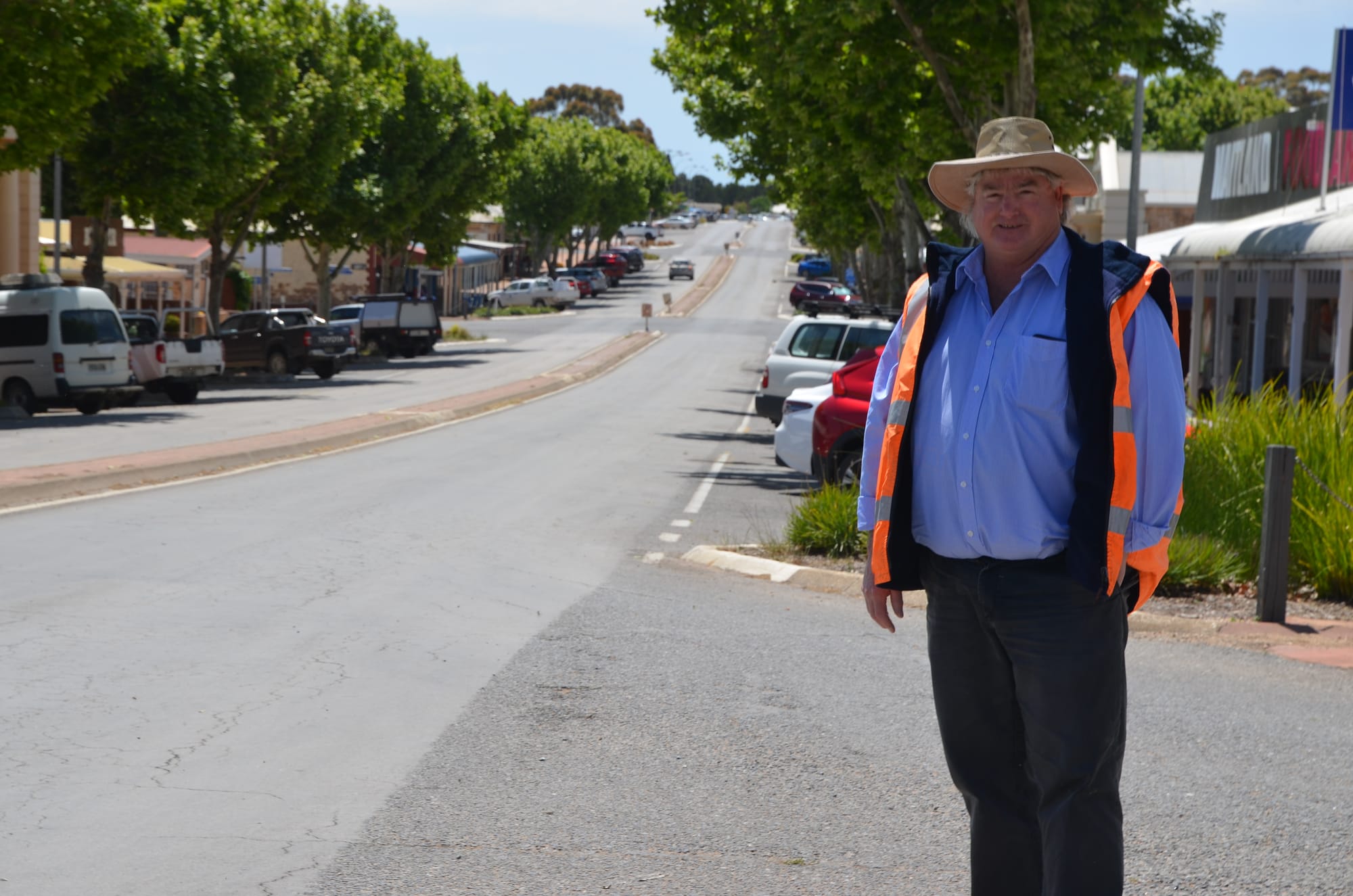 Have your say about Robert Street