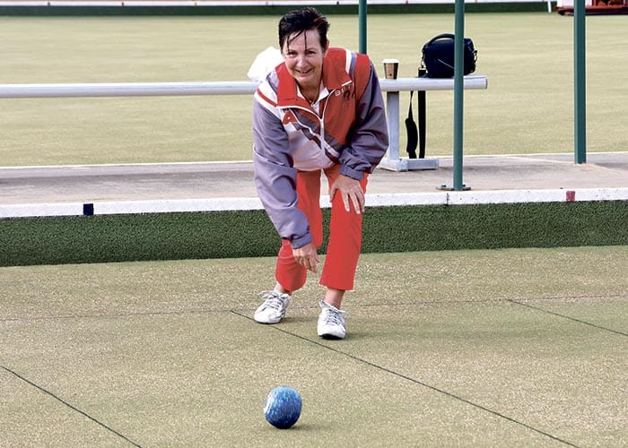 A buck a bowler for NYPBA pink round