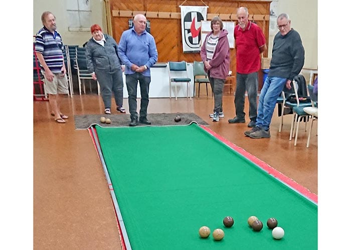 Cross Roads Indoor Cush Bowls