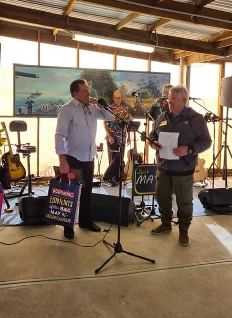 Ken receives Vietnam vets life membership