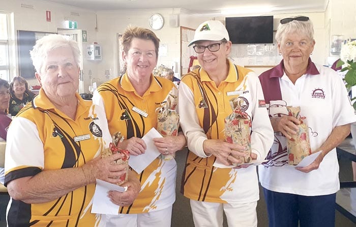 Port Victoria holds invitation fours