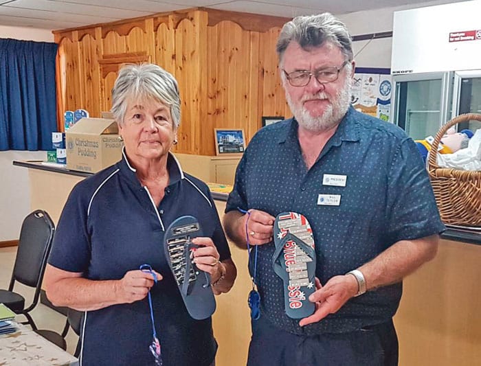 Wallaroo Probus annual thong throwing winners