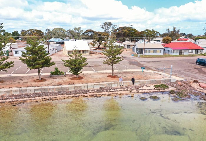 Fisherman Bay deed signed