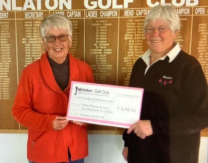 Minlaton golfers swing into action for palliative care