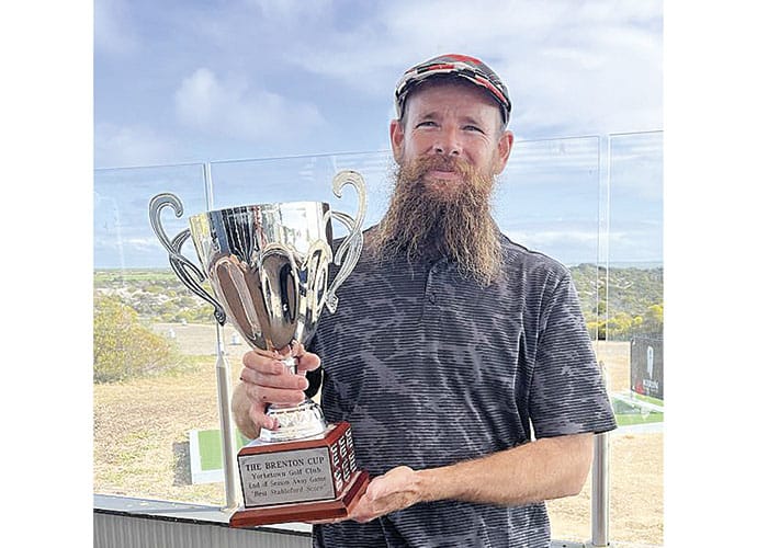 Yorketown golfers head north