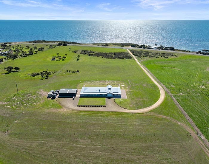 Spectacular coastal retreat offers lifestyle opportunity