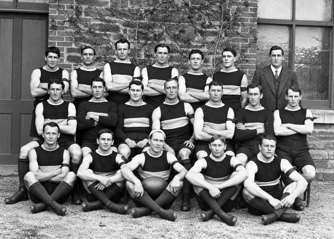 The amazing football journey of Moonta’s Cecil Curnow