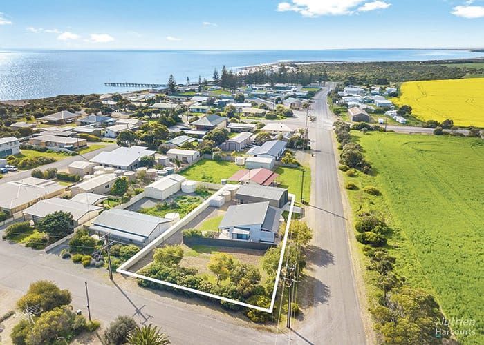 Coastal living with rural views post image