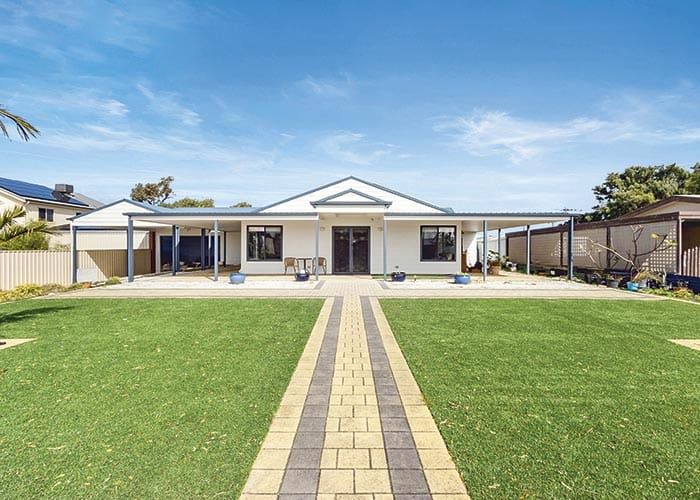 Idyllic seaside retreat post image