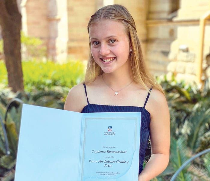Caydence receives state music award post image