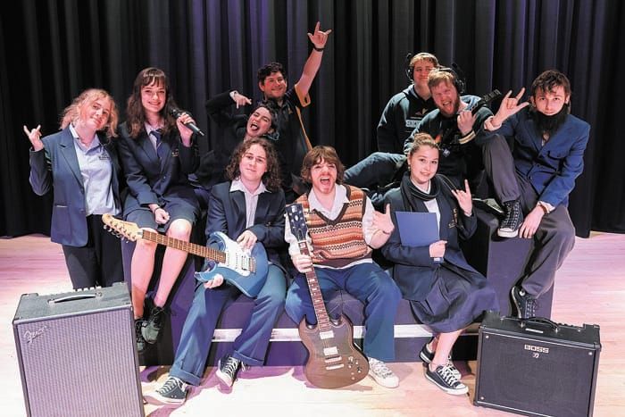 Kadina Memorial School to rock post image