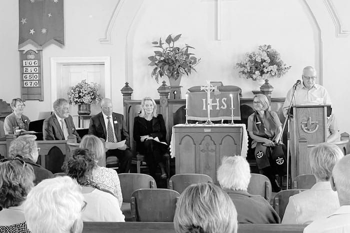 Final service held at Urania church post image