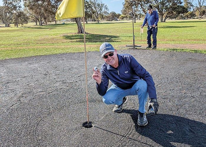Watters strikes ace at Wool Bay post image