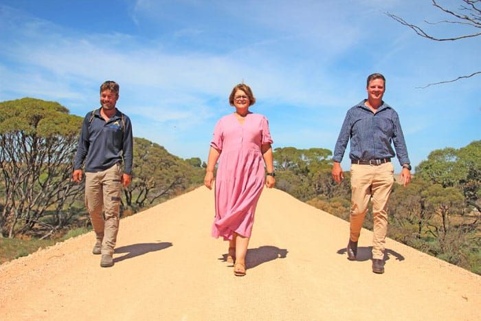 Shared path trailing along smoothly post image