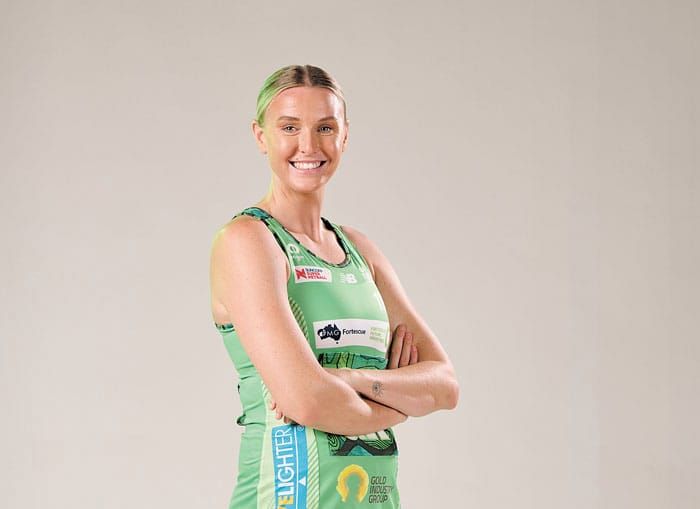 Our English rose - Sasha shoots for her dreams in England post image