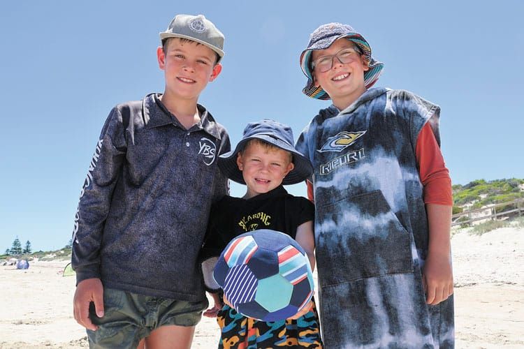 Whacky weather whips peninsula post image