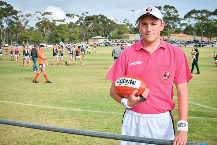 Young umpire makes his A grade debut post image