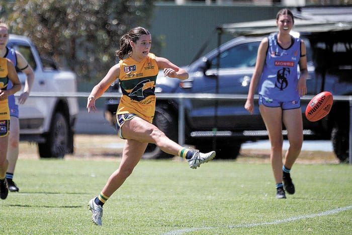 Trengove impresses on debut post image