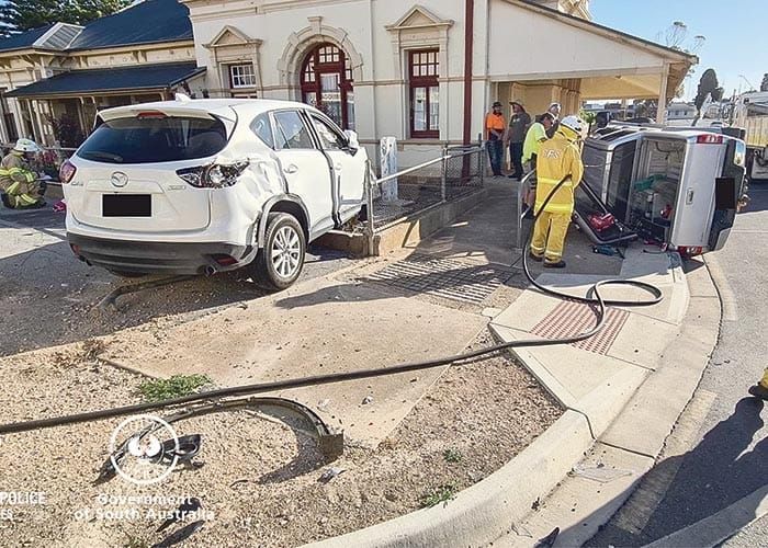Police News... Drink driver crashes in Wallaroo post image