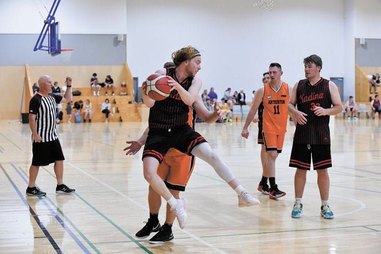 Yorke Valley basketball post image
