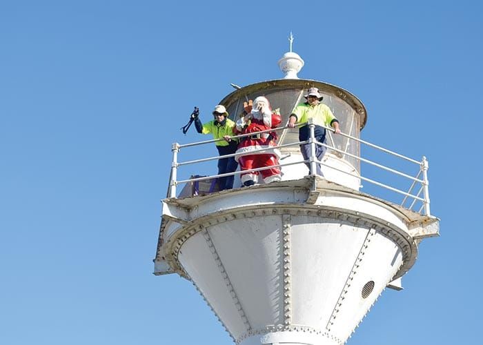 Wallaroo lighthouse lights up post image