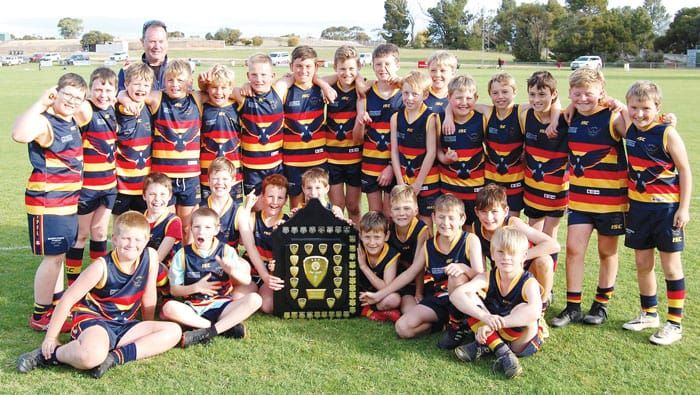 Football: Crows break 15-year carnival drought post image