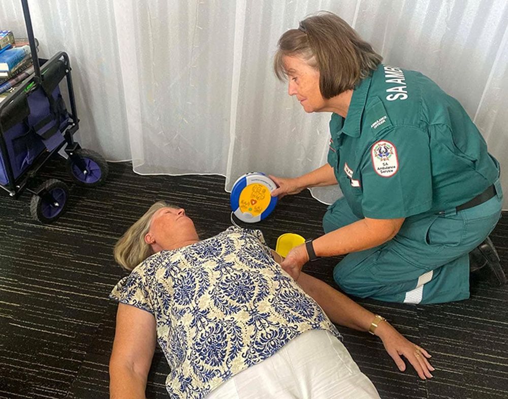 Wallaroo community steps up to provide free AED training post image