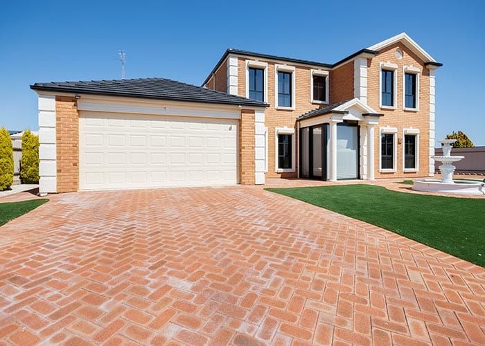 Luxurious living post image