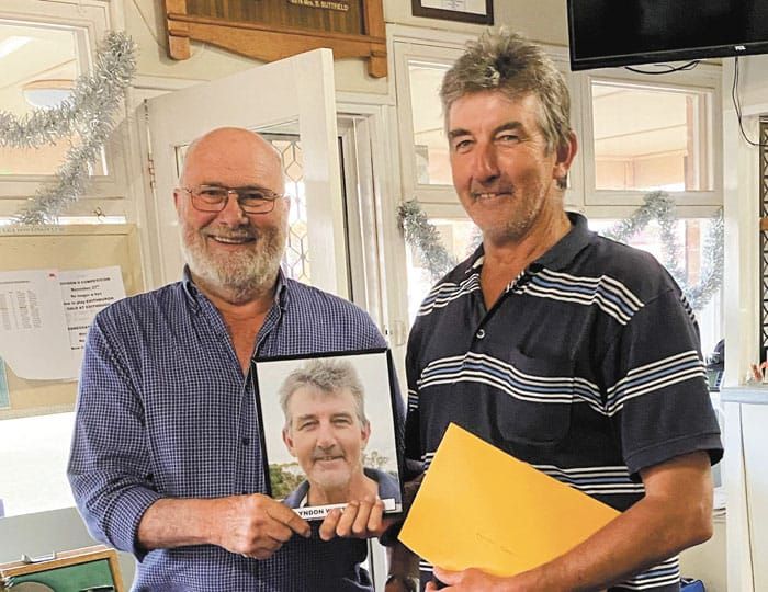 Bowls life membership for Lyndon post image