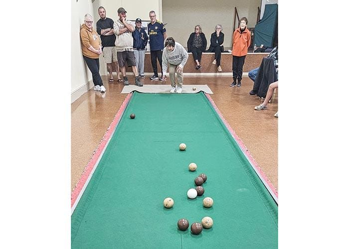 Cross Roads cush bowls post image